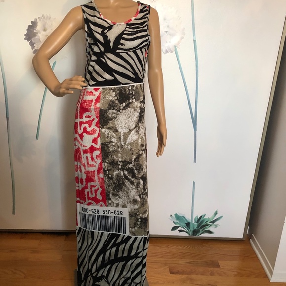 The barcode dress - Picture 1 of 5